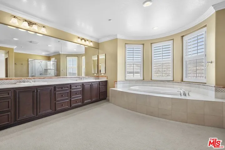 3904 Eagle Flight Drive, Simi Valley, California 93065