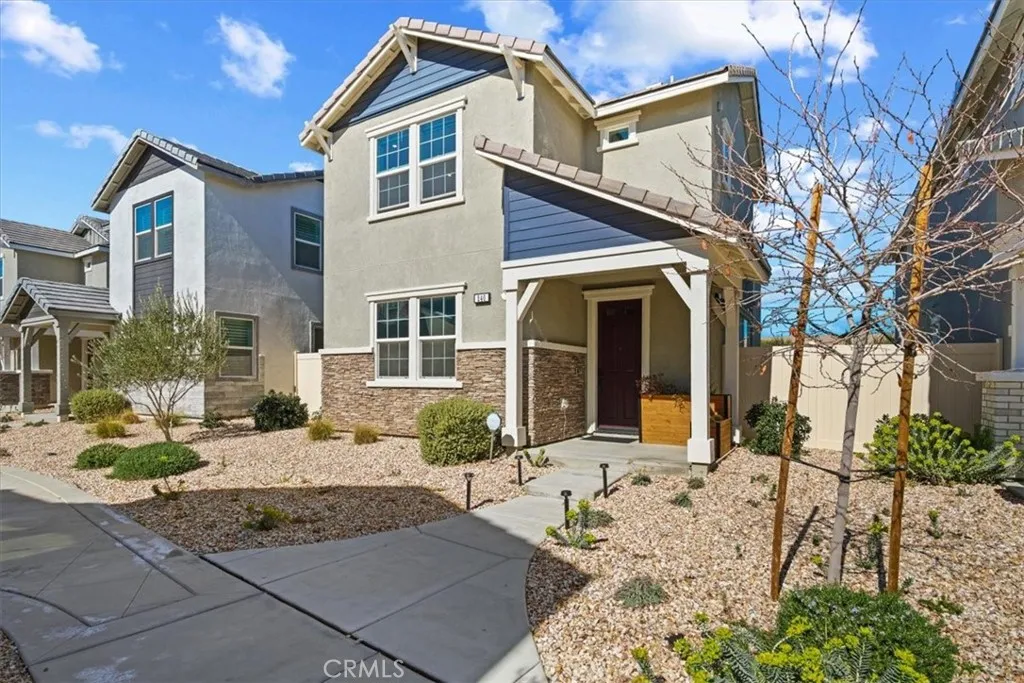 240 Tavern Creek, Palmdale, California 93551 home-pic-1