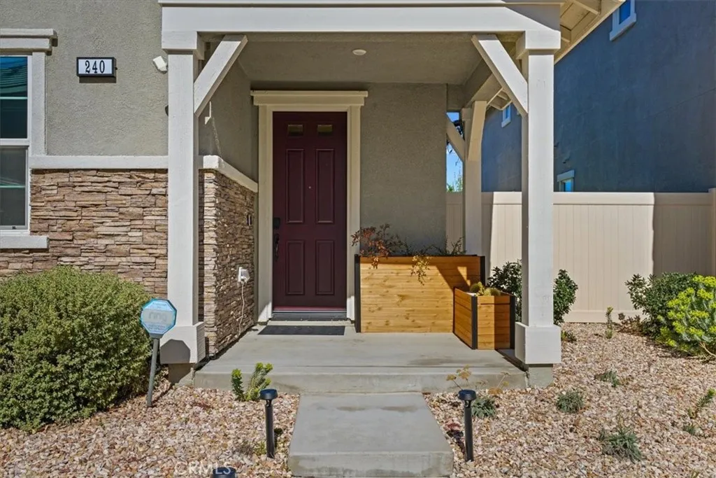 240 Tavern Creek, Palmdale, California 93551 home-pic-33