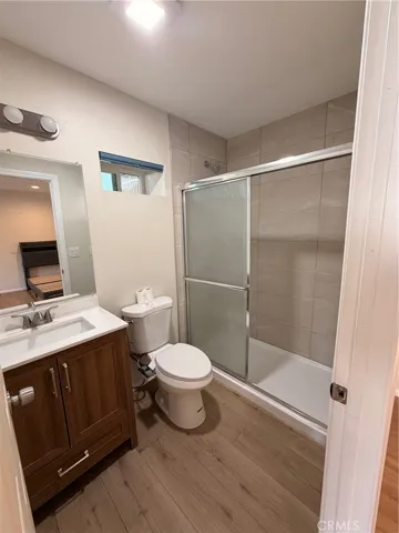 ADU- Studio w/ Bathroom and Kitchen