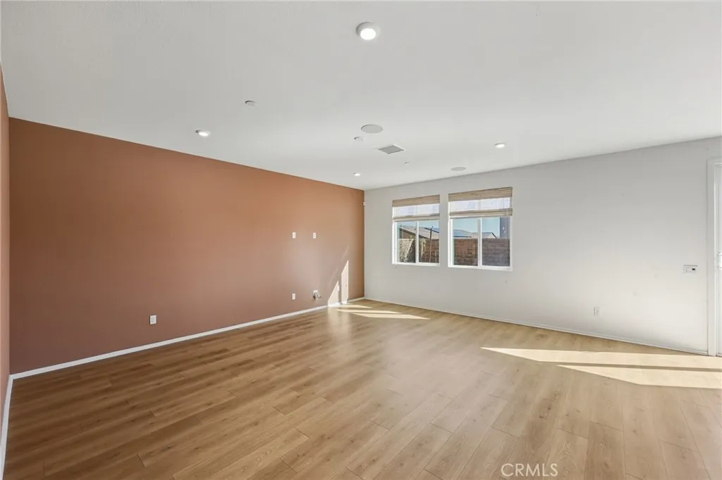 6419 N Cava, San Bernardino, California 92407 home-pic-3