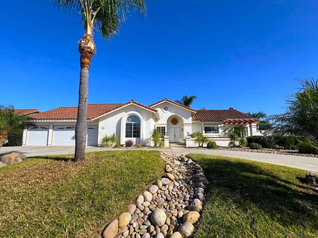 14109 Arbolitos Dr, Poway, California 92064 home-pic-2