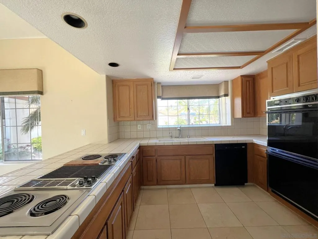 14109 Arbolitos Dr, Poway, California 92064 home-pic-15