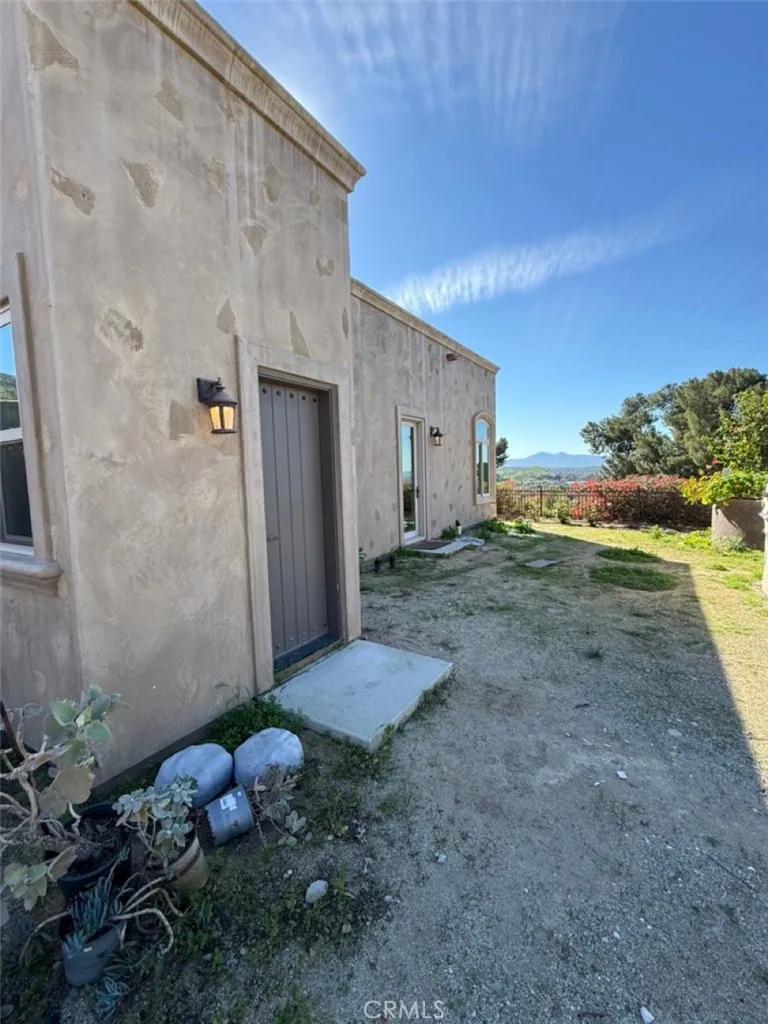 3000 Galaxie Heights, Riverside, California 92507 home-pic-40