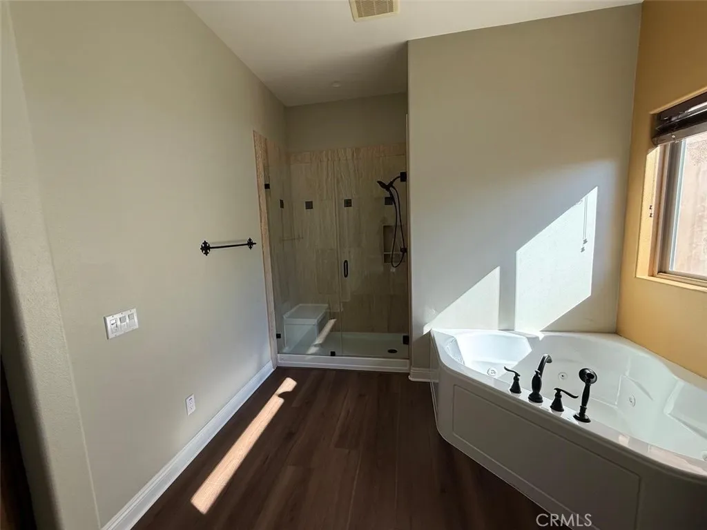 3000 Galaxie Heights, Riverside, California 92507 home-pic-8