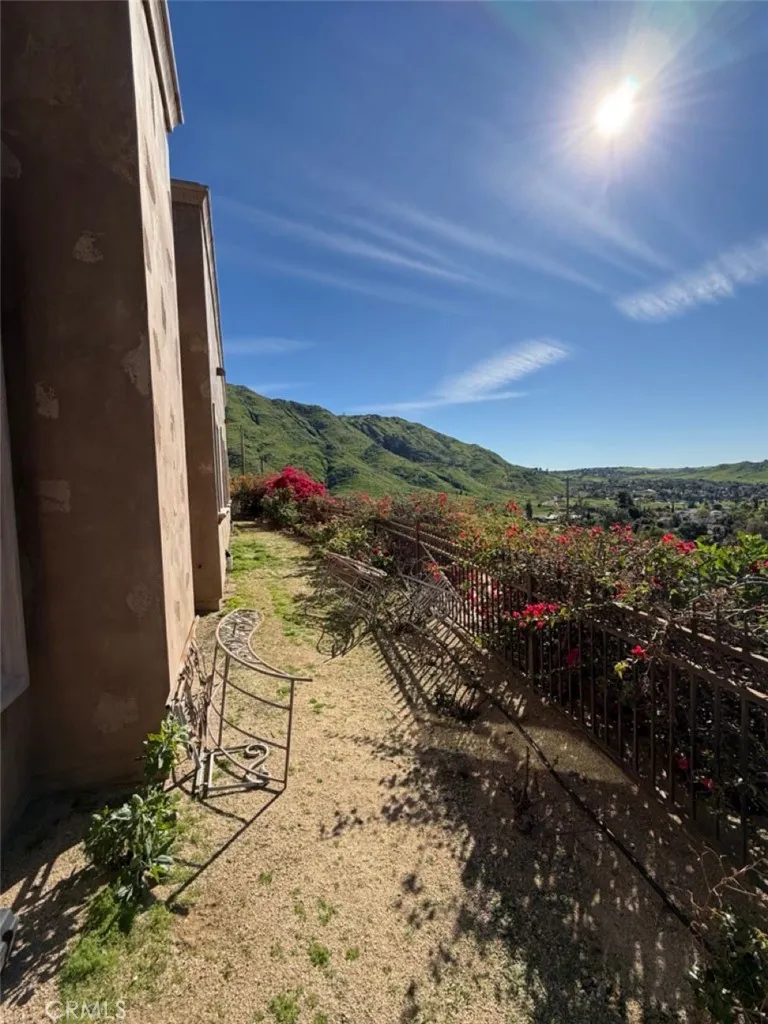 3000 Galaxie Heights, Riverside, California 92507 home-pic-43