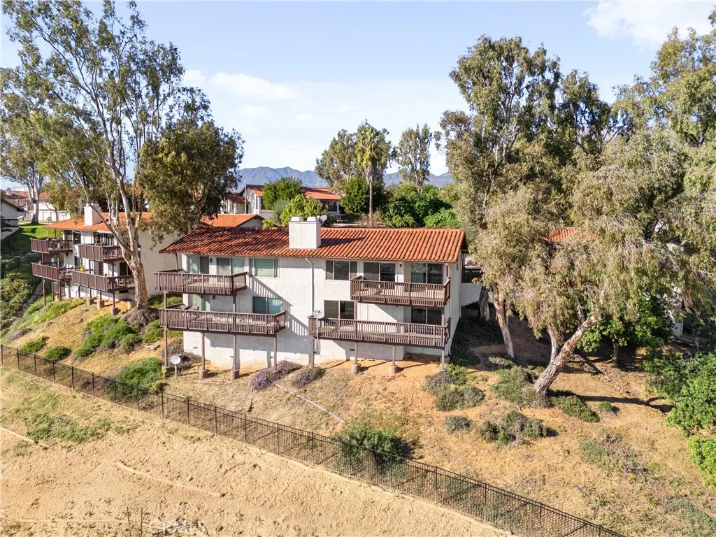 8533 Calle Carabe, Rancho Cucamonga, California 91730 home-pic-3