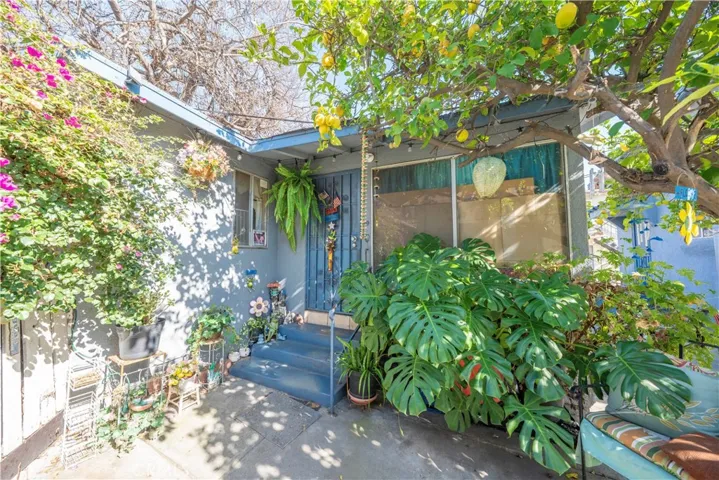 3725 E 57th, Maywood, California 90270