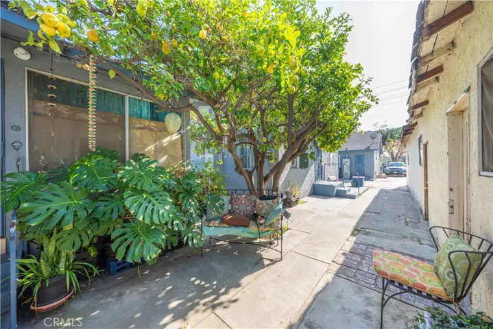 3725 E 57th, Maywood, California 90270