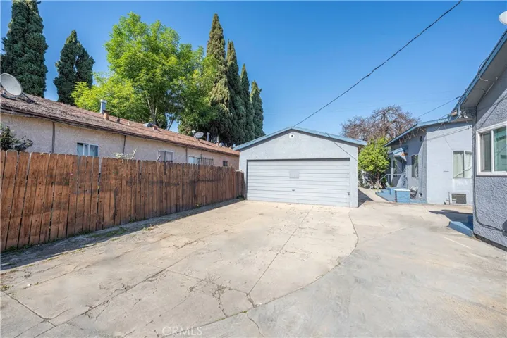 3725 E 57th, Maywood, California 90270