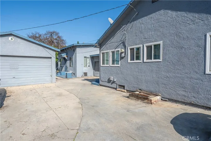 3725 E 57th, Maywood, California 90270