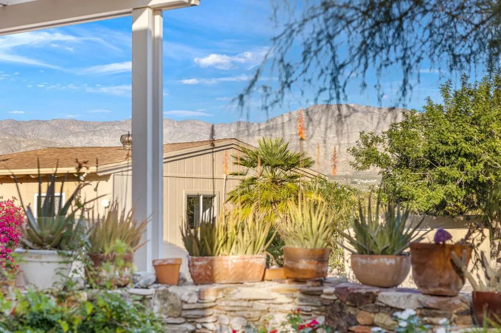 22950 Henry Road, Desert Hot Springs, California 92241 home-pic-47