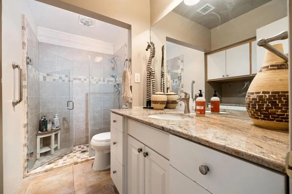 22950 Henry Road, Desert Hot Springs, California 92241 home-pic-19