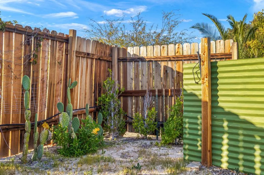 22950 Henry Road, Desert Hot Springs, California 92241 home-pic-50