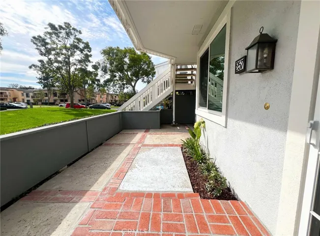 Private large front patio