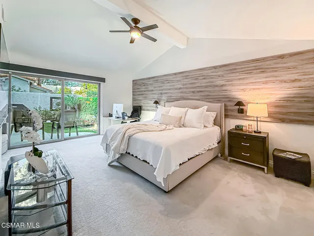 iPrimary Bedroom Suite4