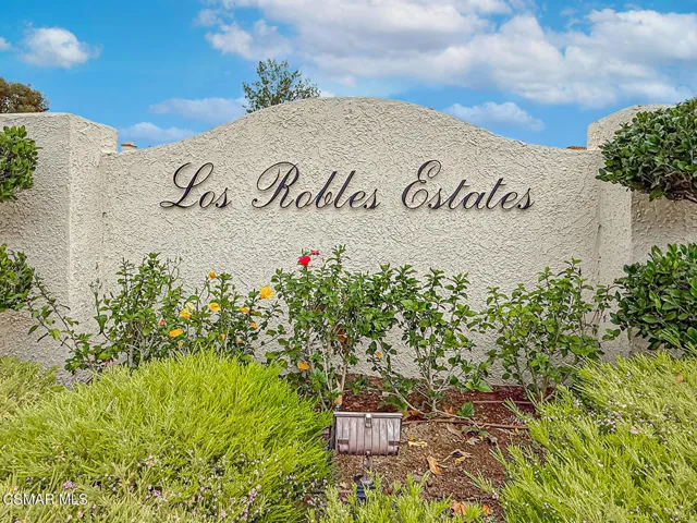 Los Robles Estates Gate and Pool-5
