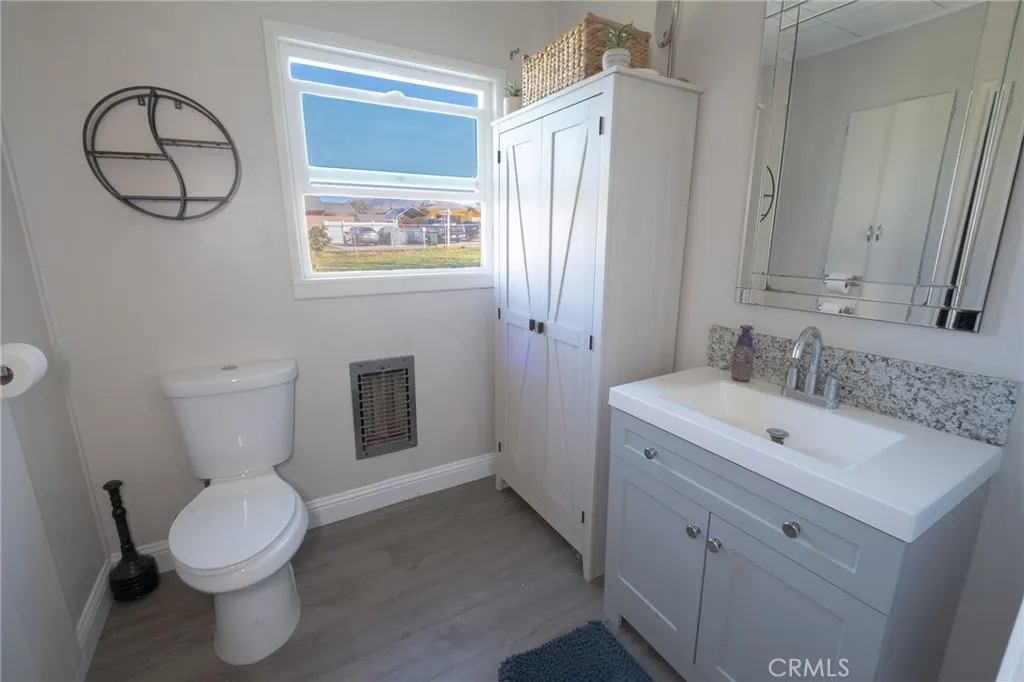 323 Rogers, Calimesa, California 92320 home-pic-6