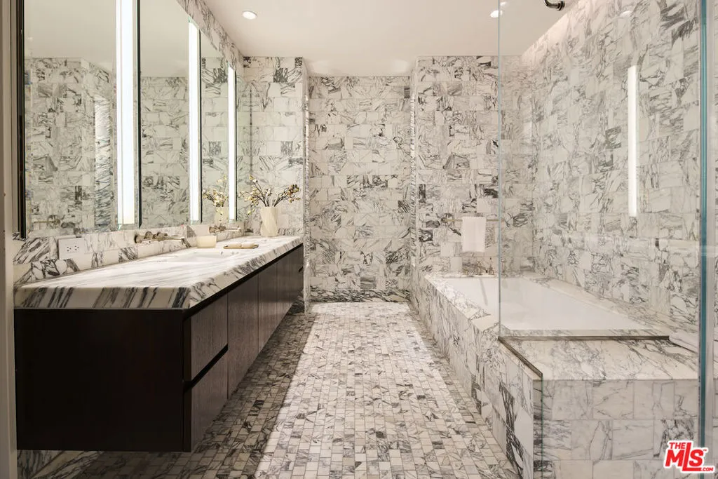 8420 W Sunset Boulevard 505, West Hollywood, California 90069 home-pic-10