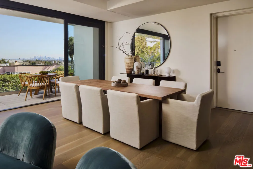 8420 W Sunset Boulevard 505, West Hollywood, California 90069 home-pic-5