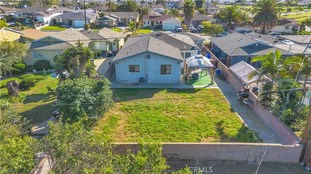 1243 W 122nd, Los Angeles, California 90044 home-pic-12