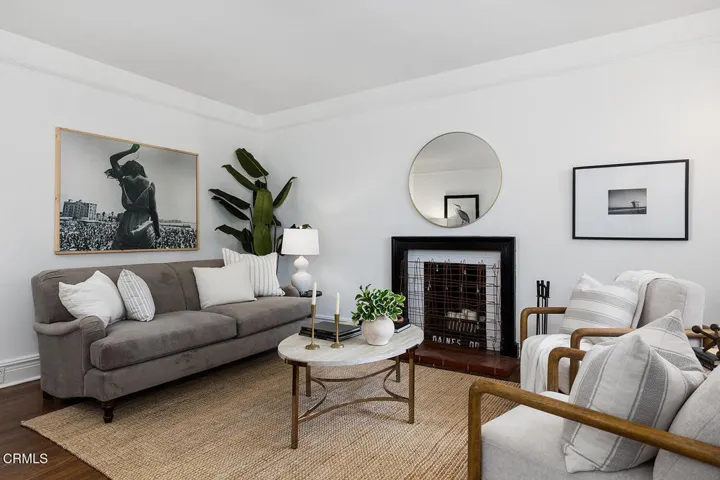 261 S Allen Ave 012-mls
