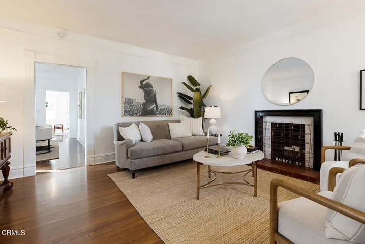 261 S Allen Ave 051-mls