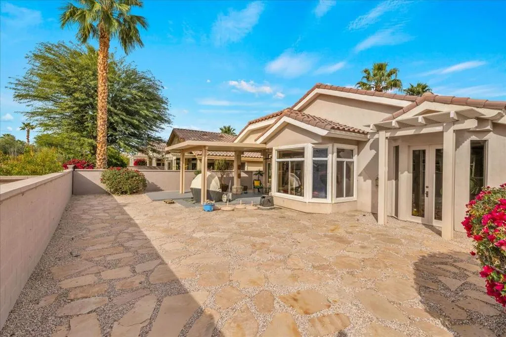 78883 Waterford Lane, Palm Desert, California 92211 home-pic-3