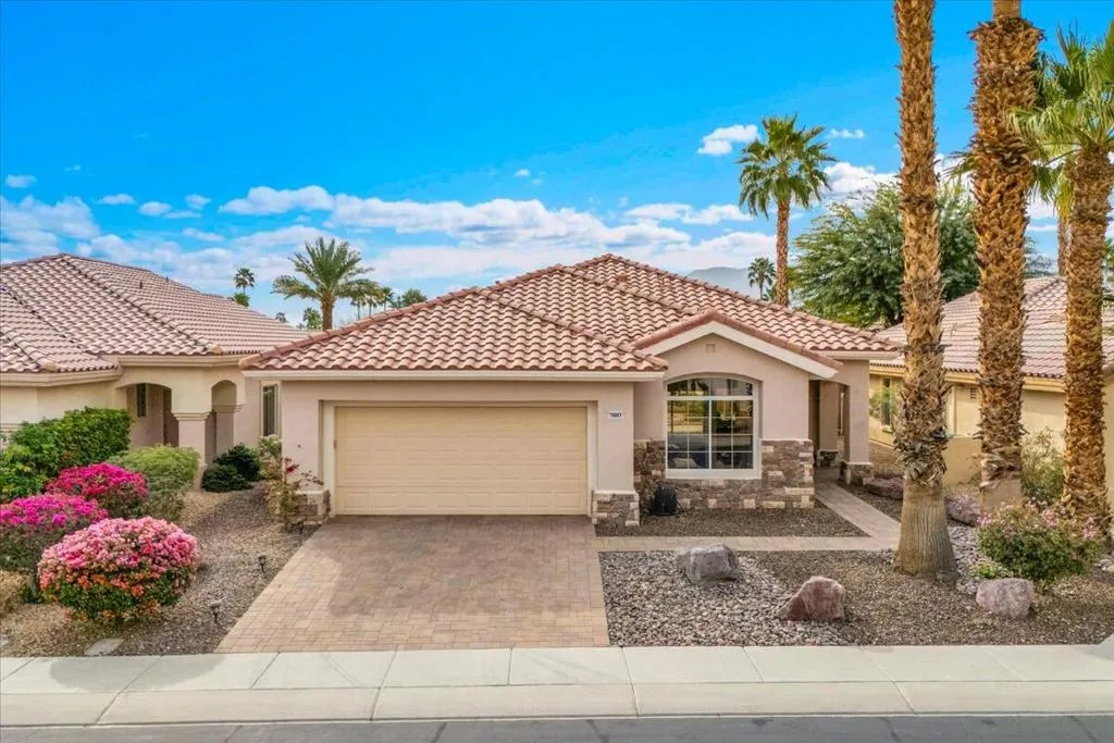 78883 Waterford Lane, Palm Desert, California 92211 home-pic-2