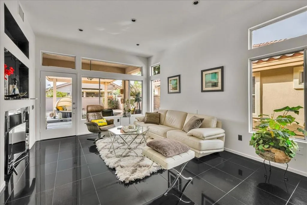 78883 Waterford Lane, Palm Desert, California 92211 home-pic-7