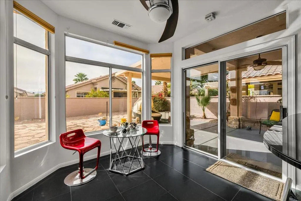78883 Waterford Lane, Palm Desert, California 92211 home-pic-12