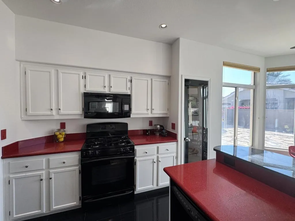 78883 Waterford Lane, Palm Desert, California 92211 home-pic-9