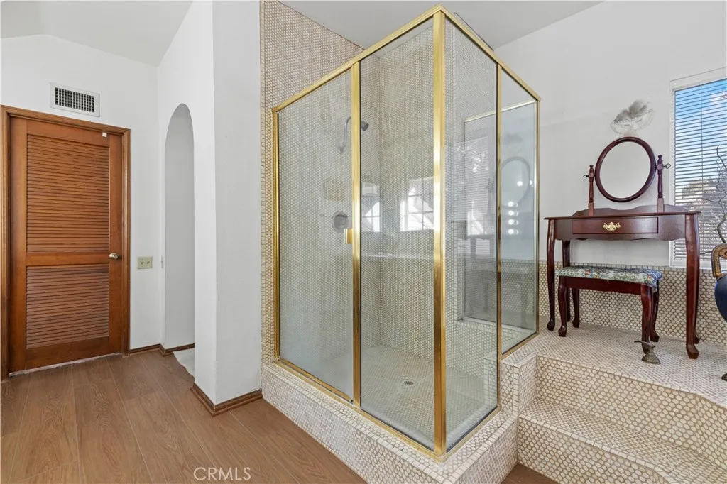 15669 Live Oak Springs Canyon, Canyon Country, California 91387 home-pic-71