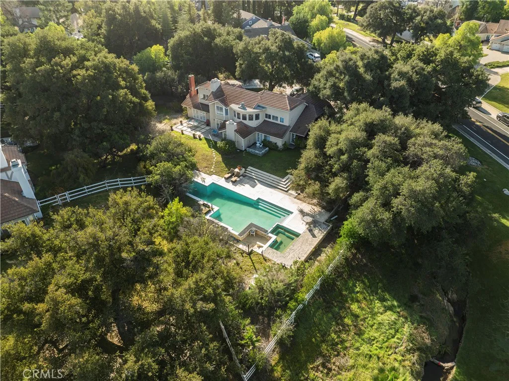 15669 Live Oak Springs Canyon, Canyon Country, California 91387 home-pic-50