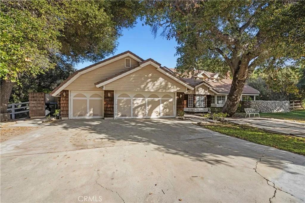 15669 Live Oak Springs Canyon, Canyon Country, California 91387 home-pic-69