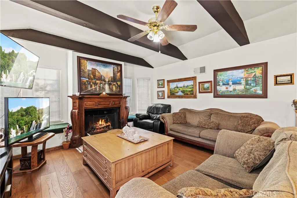 15669 Live Oak Springs Canyon, Canyon Country, California 91387 home-pic-64