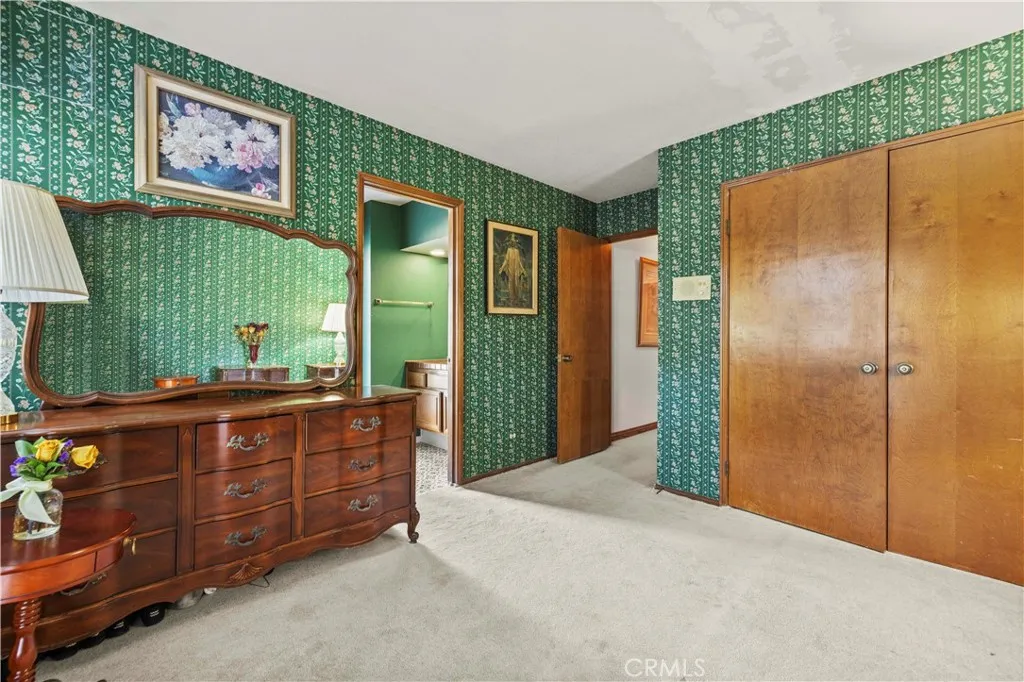 15669 Live Oak Springs Canyon, Canyon Country, California 91387 home-pic-40