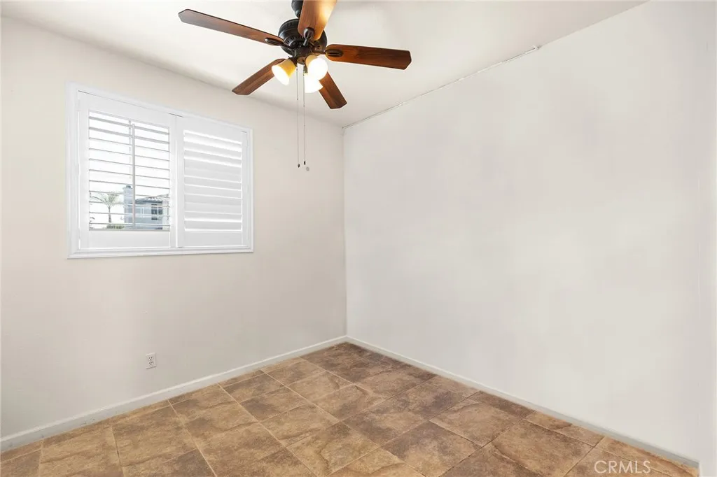 1427 Marble Canyon Way, Chula Vista, California 91915 home-pic-21