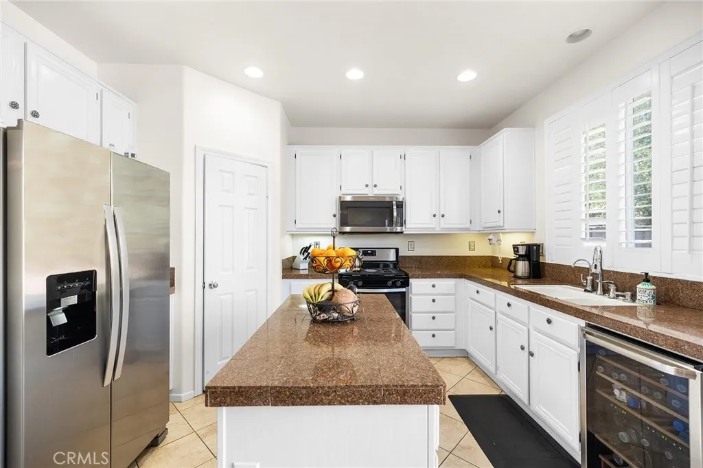 1427 Marble Canyon Way, Chula Vista, California 91915 home-pic-9