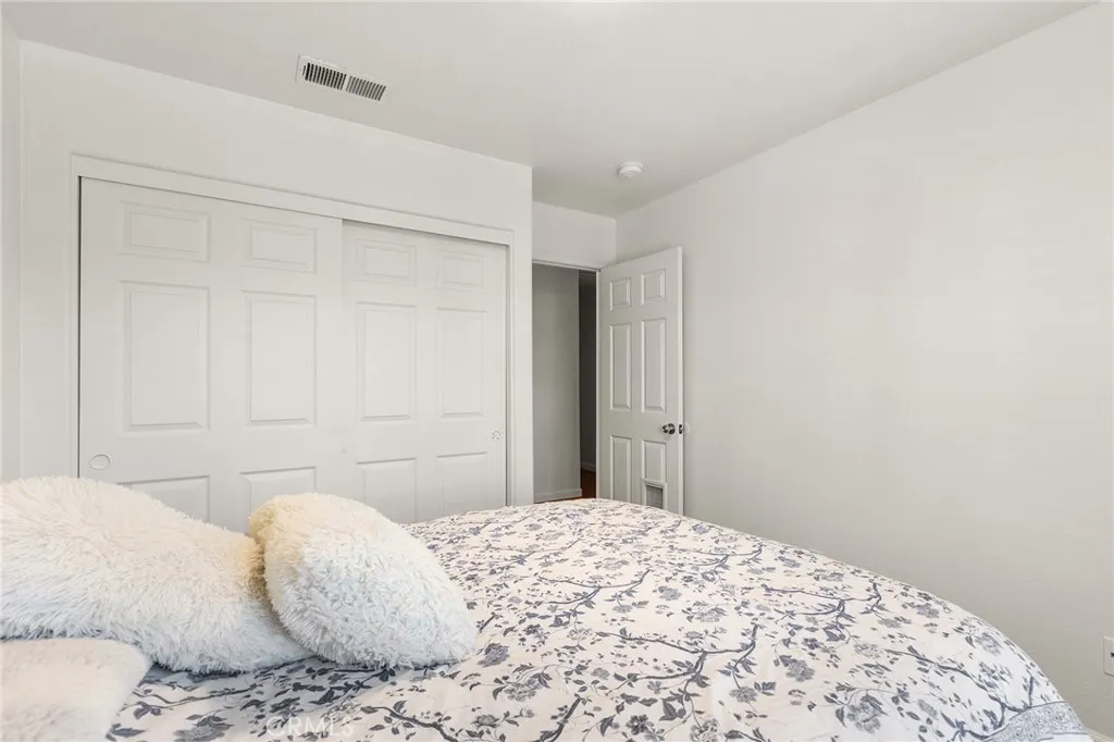 1427 Marble Canyon Way, Chula Vista, California 91915 home-pic-34
