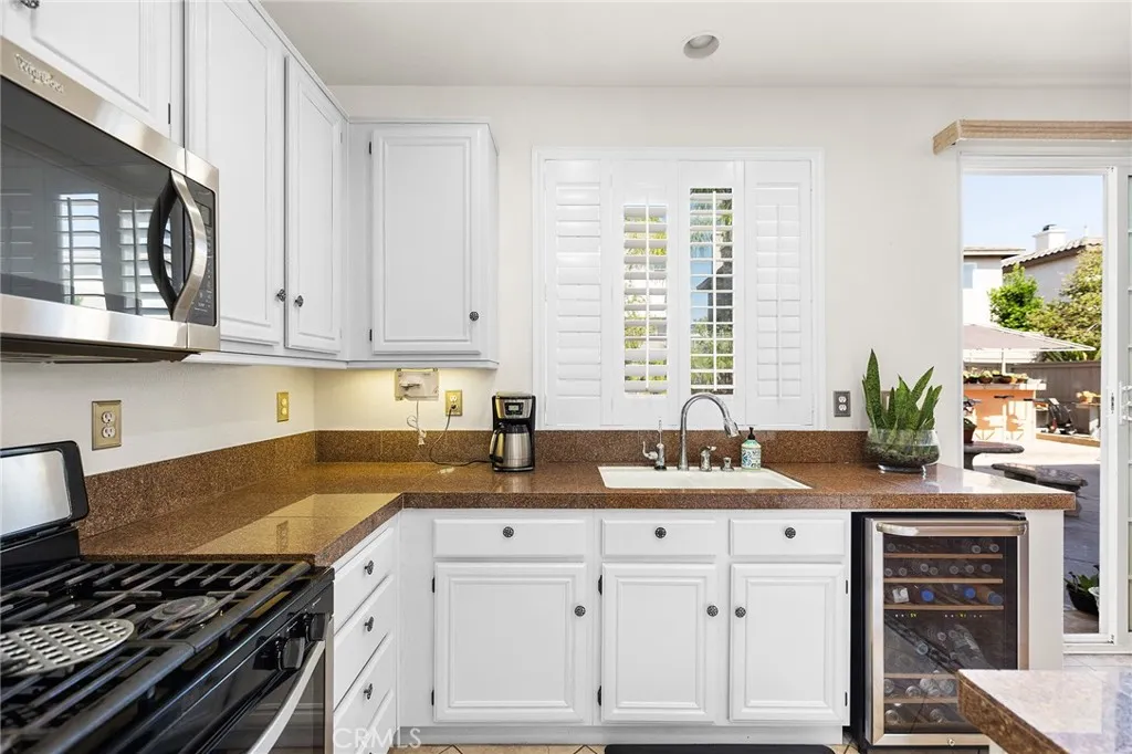 1427 Marble Canyon Way, Chula Vista, California 91915 home-pic-12