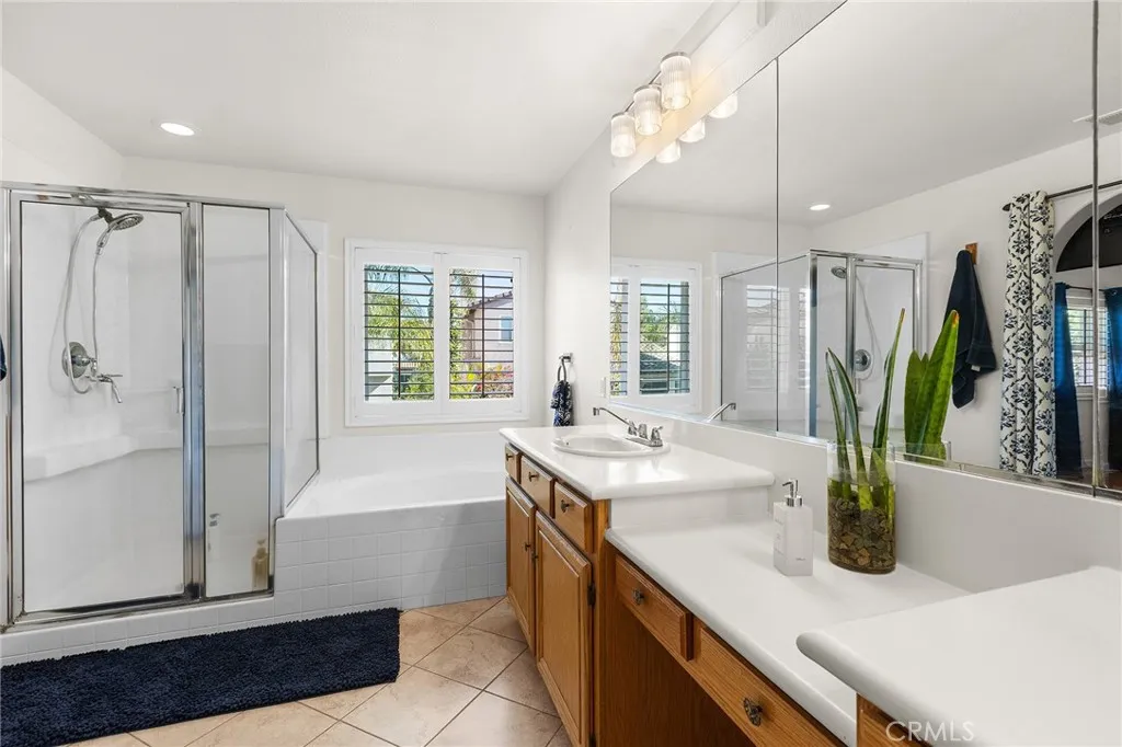 1427 Marble Canyon Way, Chula Vista, California 91915 home-pic-32