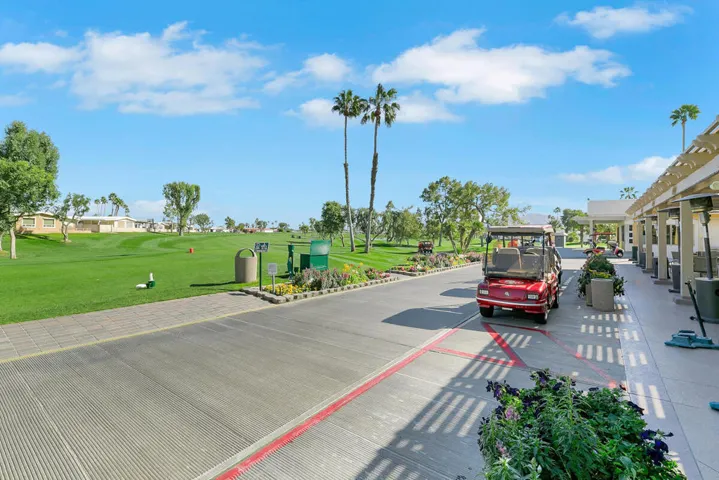 31 COMMUNITY GOLF COURSE MLS