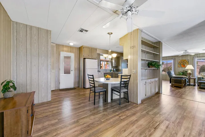 15 KITCHEN MLS