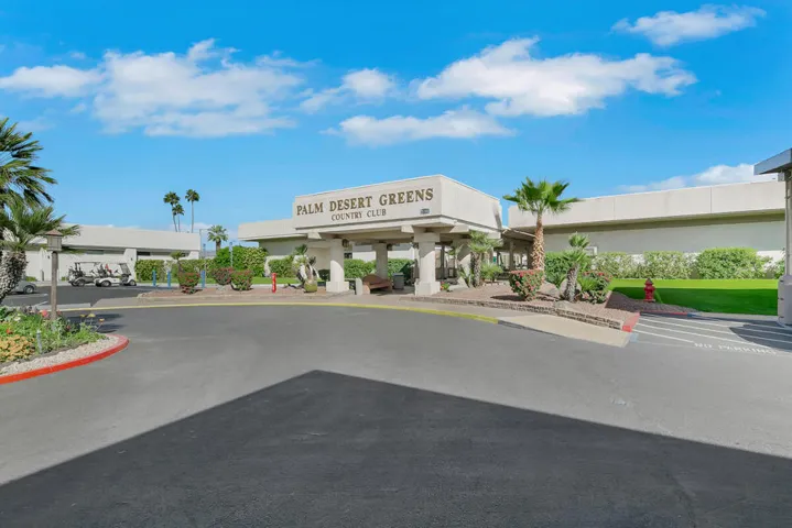 36 CLUB HOUSE MLS
