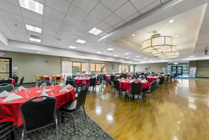 34 COMMUNITY HALL MLS