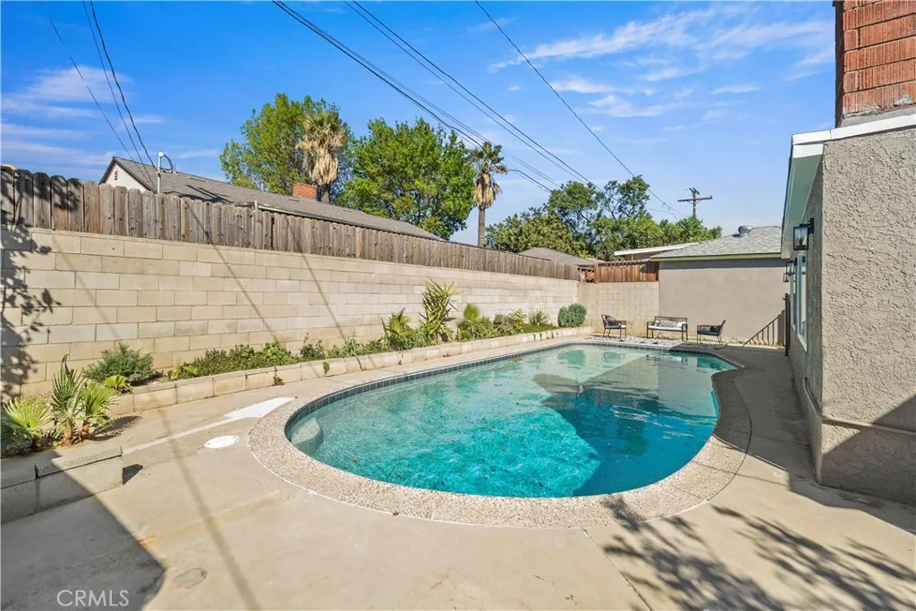14519 Dyer, Sylmar, California 91342 home-pic-26