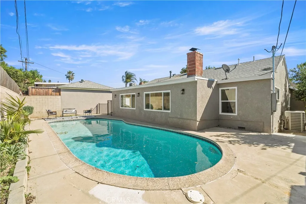 14519 Dyer, Sylmar, California 91342 home-pic-25