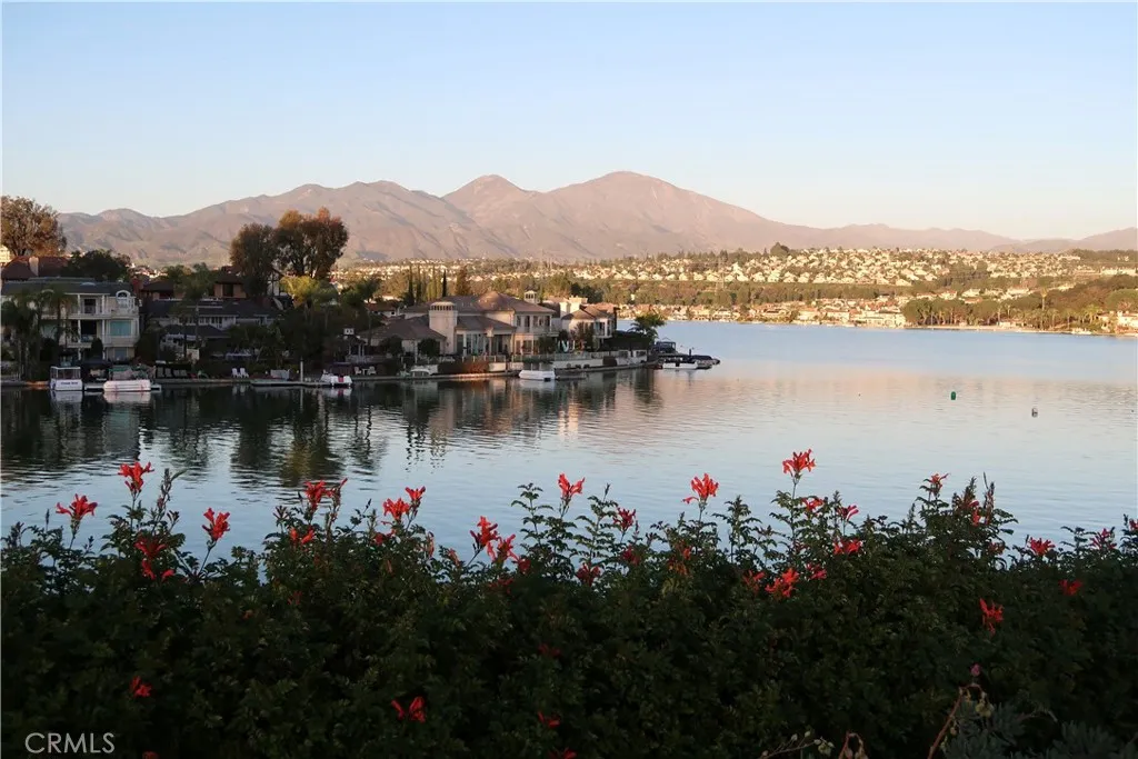 26125 La Real D, Mission Viejo, California 92691 home-pic-21