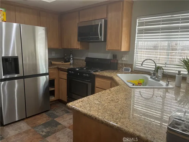 2633 Tahoe, Ontario, California 91761